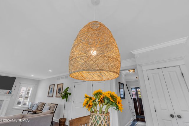 43 Old Squan Road, Manasquan, NJ 08736