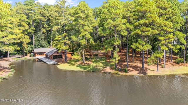 75 Apawamis Circle, Pinehurst, NC 28374
