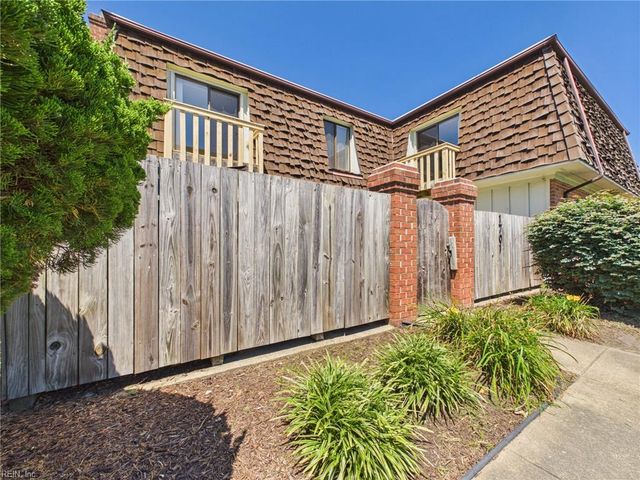 1701 Ocean Bay DR, Virginia Beach, VA 23454