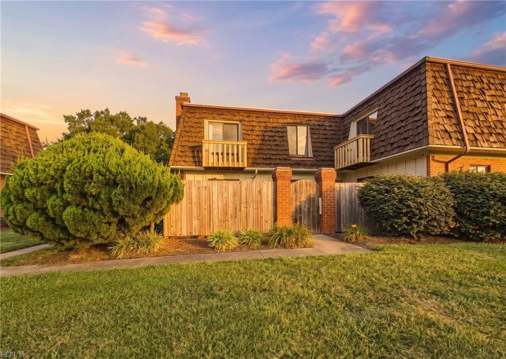 1701 Ocean Bay DR, Virginia Beach, VA 23454
