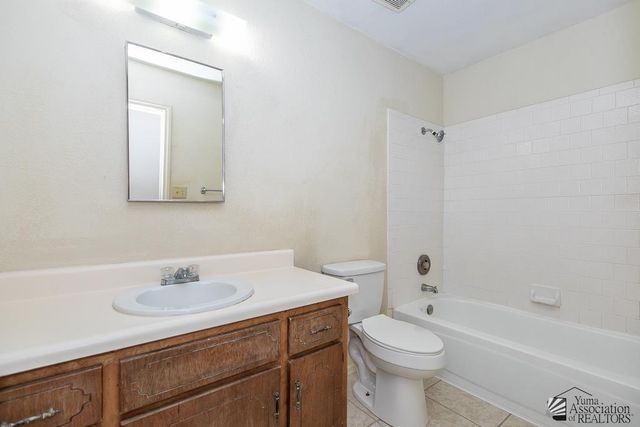 1319 S Pagent Ave, Yuma, AZ 85364