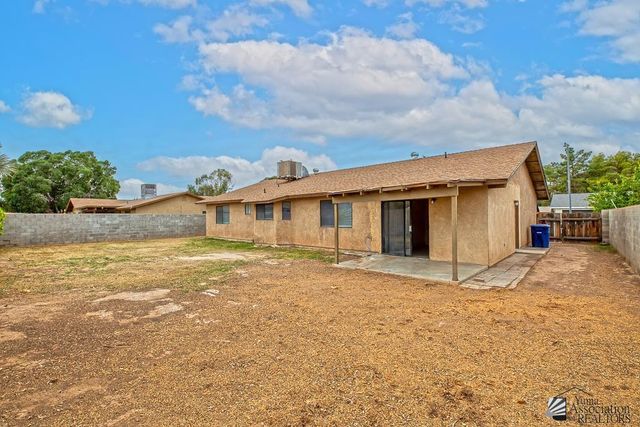 1319 S Pagent Ave, Yuma, AZ 85364