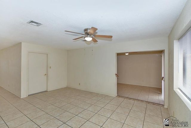 1319 S Pagent Ave, Yuma, AZ 85364