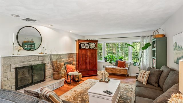 77 Blue Ridge Drive, Simsbury, CT 06070