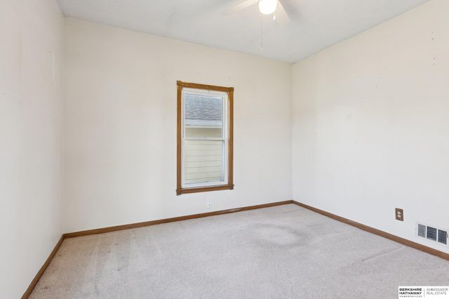 6148 Spencer Street, Omaha, NE 68104