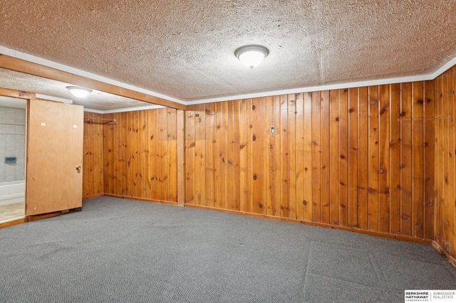 6148 Spencer Street, Omaha, NE 68104