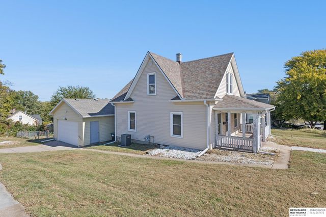 6148 Spencer Street, Omaha, NE 68104