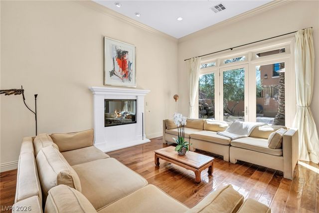 7 Costa Del Sol Court, Henderson, NV 89011