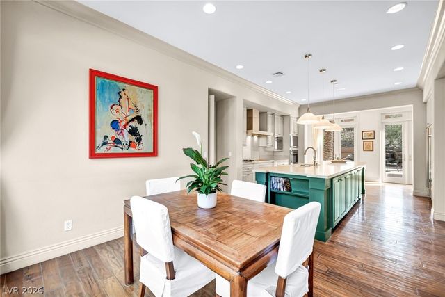 7 Costa Del Sol Court, Henderson, NV 89011