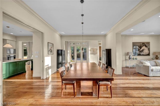 7 Costa Del Sol Court, Henderson, NV 89011