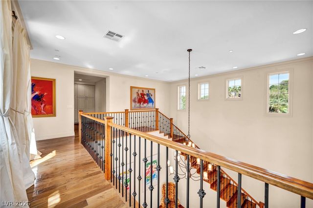 7 Costa Del Sol Court, Henderson, NV 89011