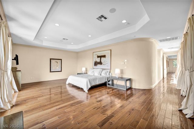 7 Costa Del Sol Court, Henderson, NV 89011