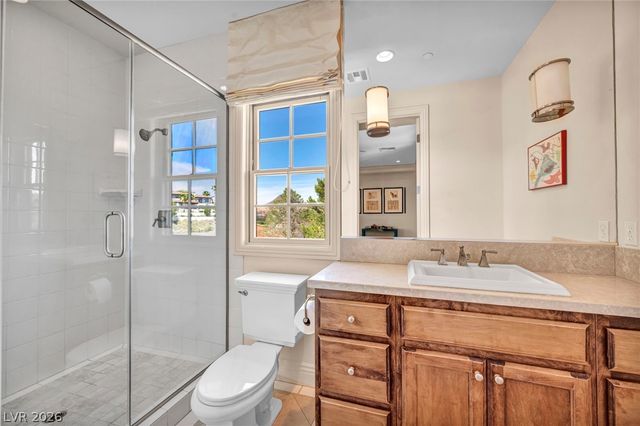 7 Costa Del Sol Court, Henderson, NV 89011