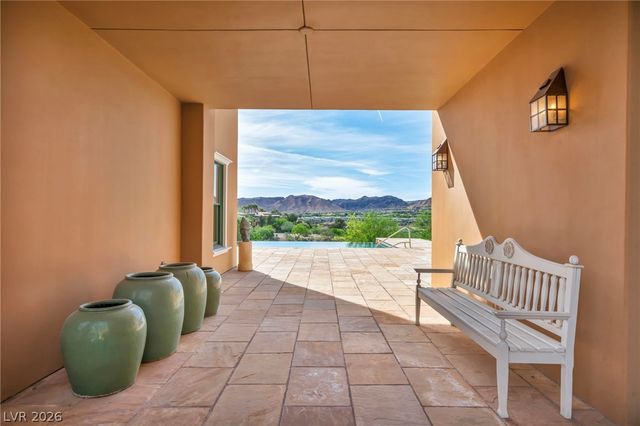 7 Costa Del Sol Court, Henderson, NV 89011