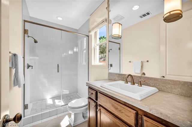 7 Costa Del Sol Court, Henderson, NV 89011