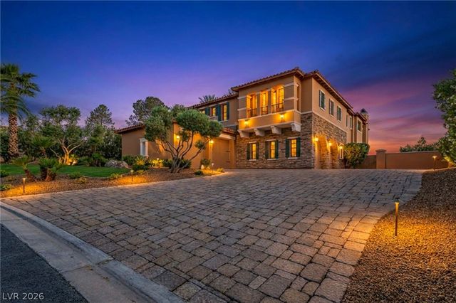 7 Costa Del Sol Court, Henderson, NV 89011