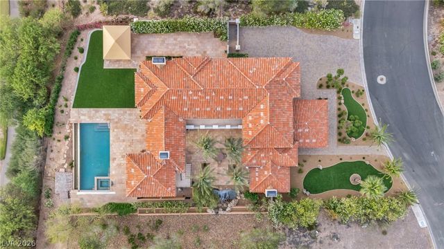 7 Costa Del Sol Court, Henderson, NV 89011