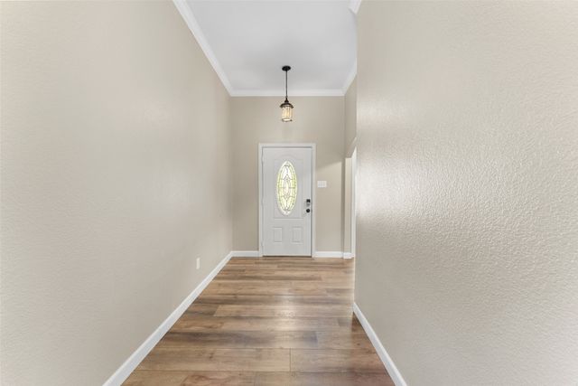 132 Birdsong Lane, Terrell, TX 75160