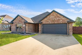 132 Birdsong Lane, Terrell, TX 75160