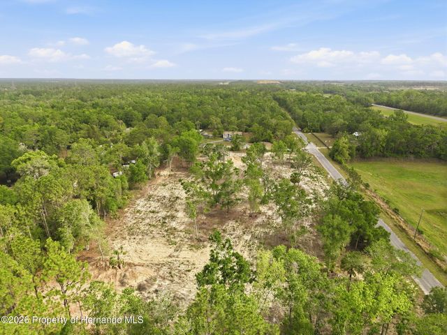 14235 Carolina Dove Road, Weeki Wachee, FL 34614