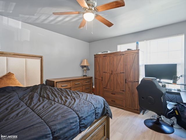 58235 Pembrooke Ave Avenue, New Haven, MI 48048