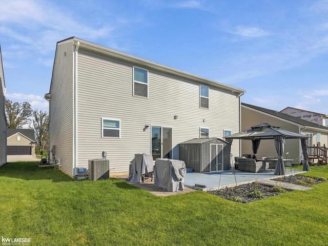 58235 Pembrooke Ave Avenue, New Haven, MI 48048