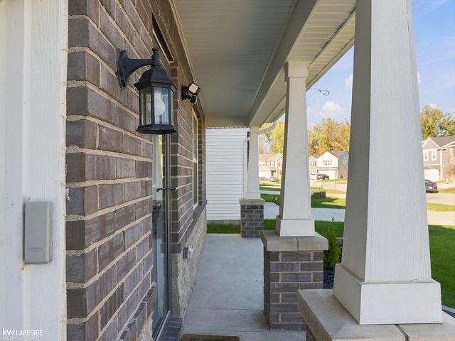 58235 Pembrooke Ave Avenue, New Haven, MI 48048