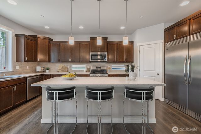 12903 107th Avenue Ct E, Puyallup, WA 98374