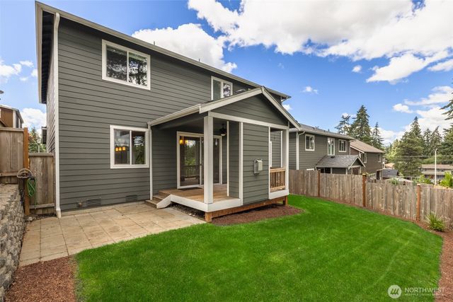 12903 107th Avenue Ct E, Puyallup, WA 98374