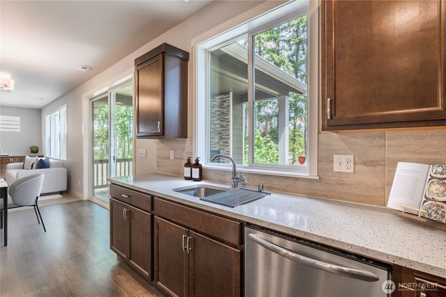 12903 107th Avenue Ct E, Puyallup, WA 98374