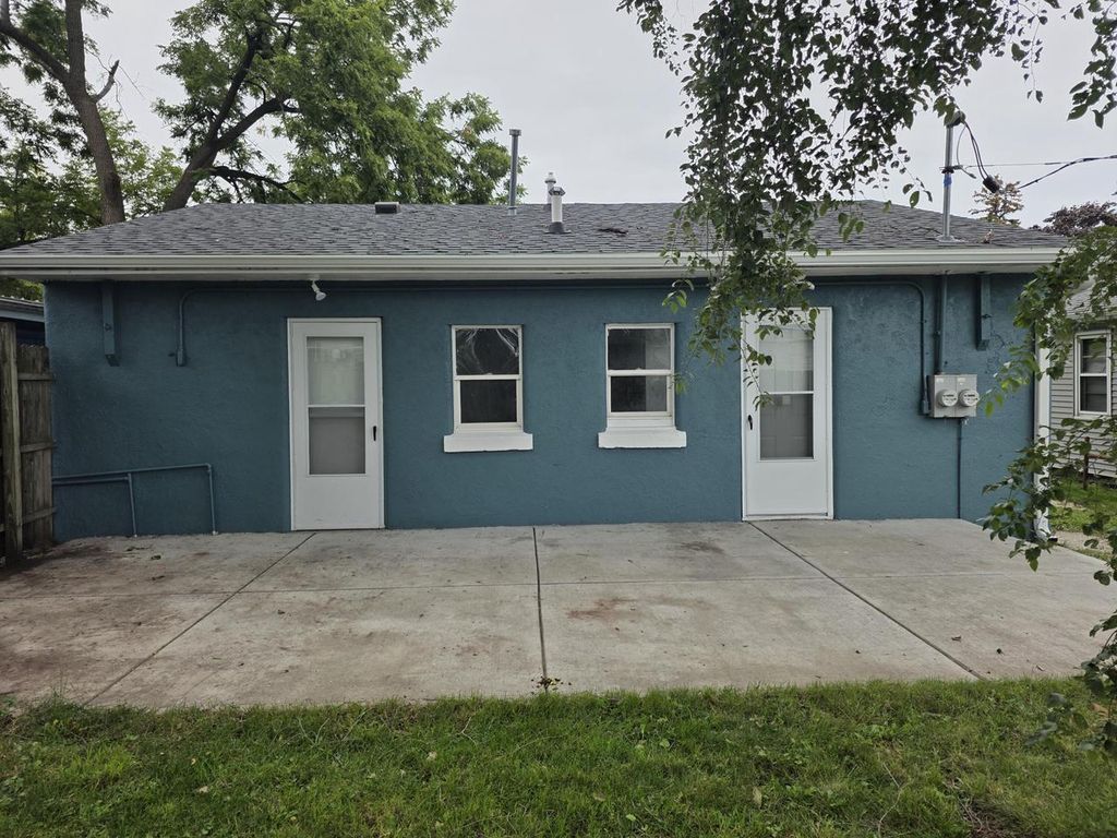 4615 Byrd AVENUE, Racine, WI 53405