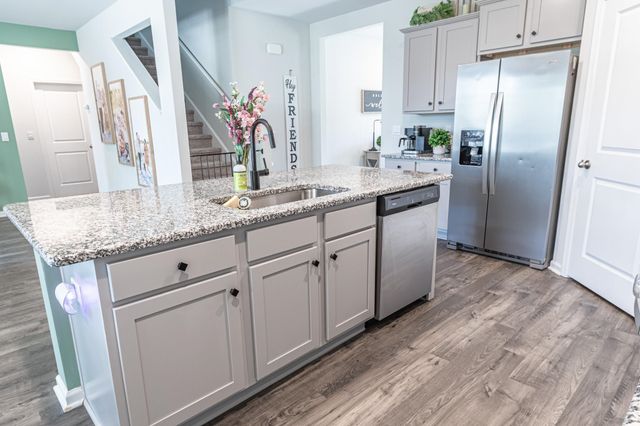 2280 Blackthorn Dr., Conway, SC 29526