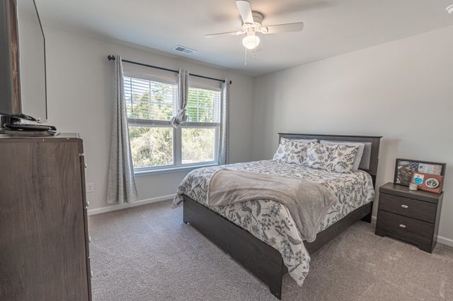 2280 Blackthorn Dr., Conway, SC 29526