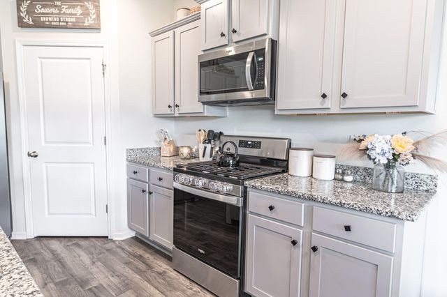 2280 Blackthorn Dr., Conway, SC 29526