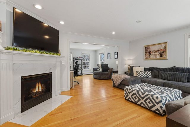 1 Pheasant Lane, Portsmouth, NH 03801