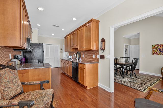 6 Ingram Ct, Lebanon, TN 37087