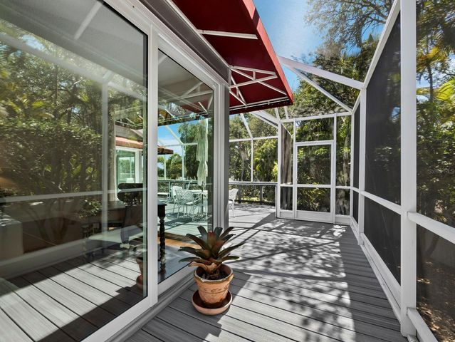 3466 WINDING OAKS DRIVE 35, Longboat Key, FL 34228