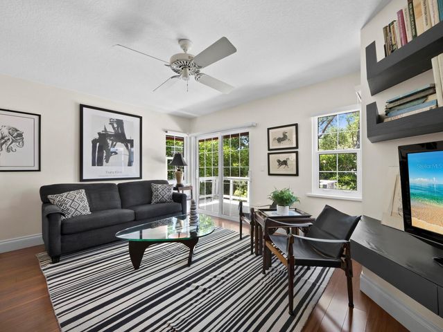 3466 WINDING OAKS DRIVE 35, Longboat Key, FL 34228
