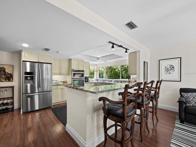 3466 WINDING OAKS DRIVE 35, Longboat Key, FL 34228