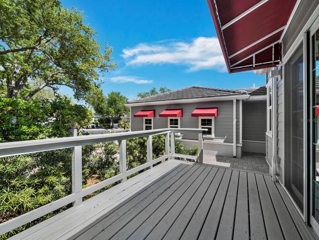 3466 WINDING OAKS DRIVE 35, Longboat Key, FL 34228