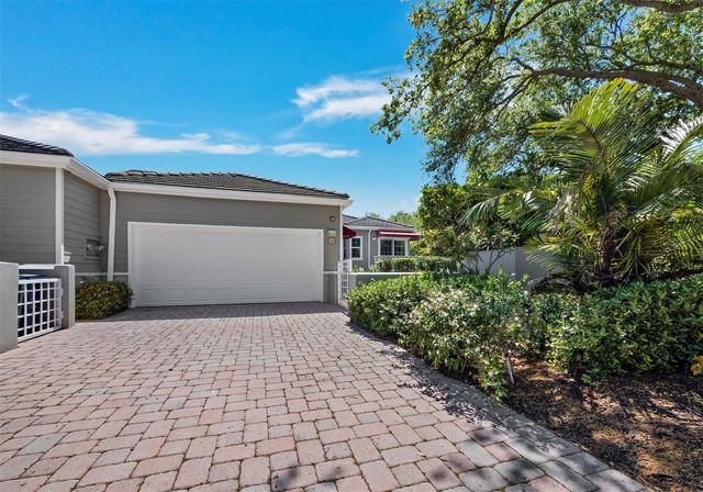 3466 WINDING OAKS DRIVE 35, Longboat Key, FL 34228