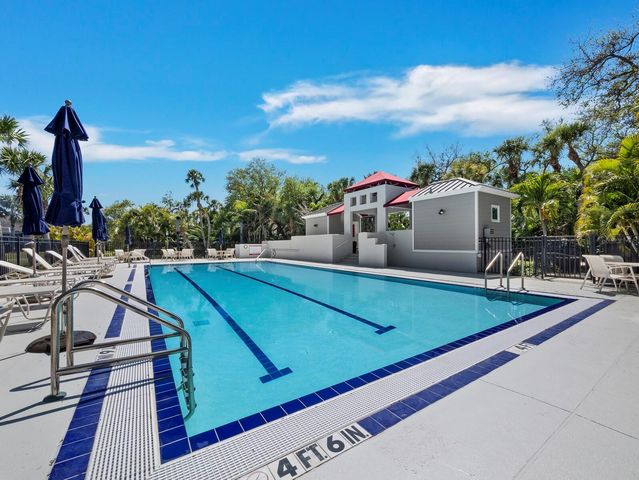 3466 WINDING OAKS DRIVE 35, Longboat Key, FL 34228