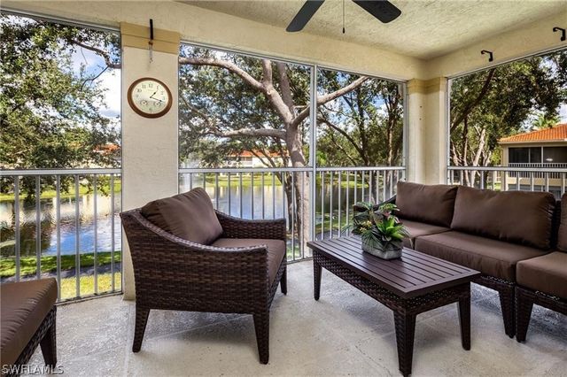 100 Diamond CIR 108, Naples, FL 34110