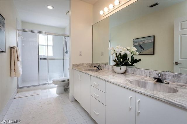 100 Diamond CIR 108, Naples, FL 34110