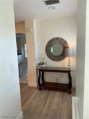 100 Diamond CIR 108, Naples, FL 34110