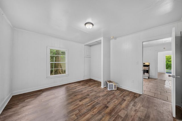 423 School Street, Hot Springs, AR 71913