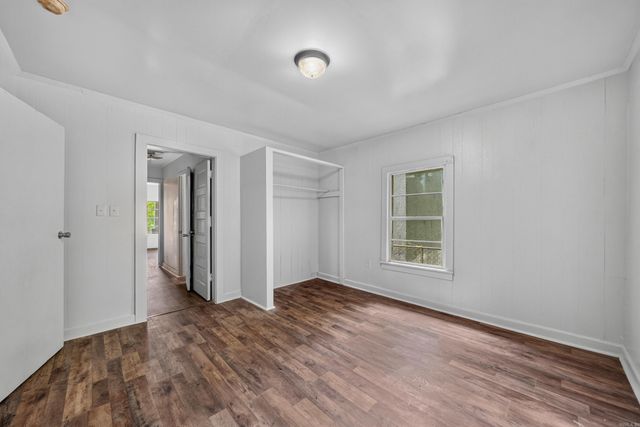 423 School Street, Hot Springs, AR 71913