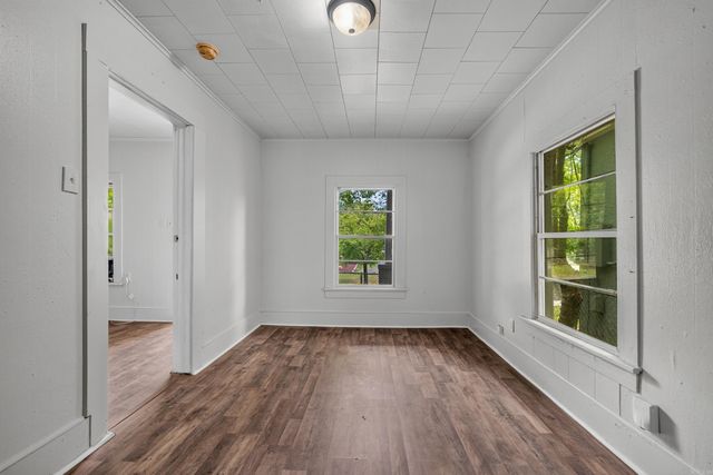 423 School Street, Hot Springs, AR 71913