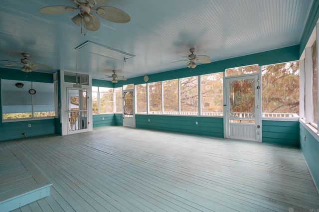 14600 Louise St, Port Vincent, LA 70726