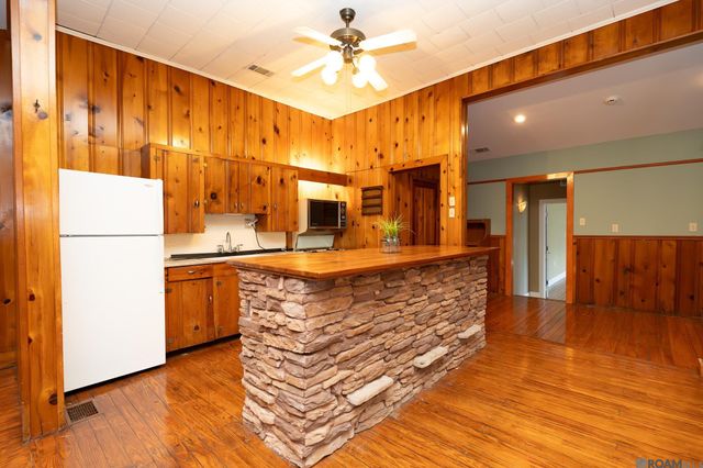 14600 Louise St, Port Vincent, LA 70726